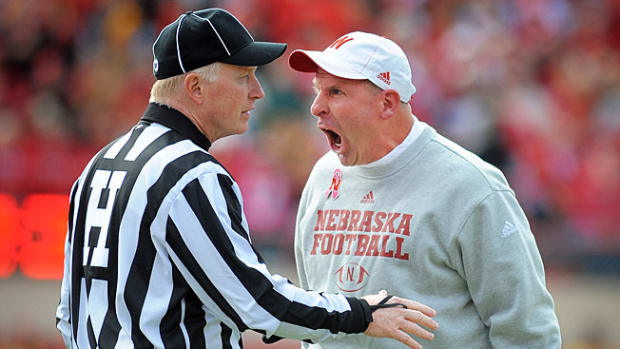 130917143455-bo-pelini-fans-top-single-image-cut.jpg
